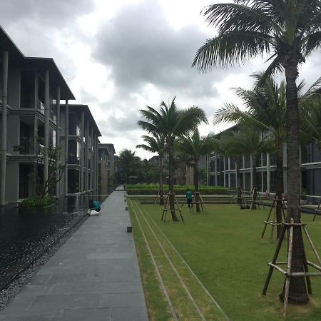 Baan Mai Khao Condo Exterior foto