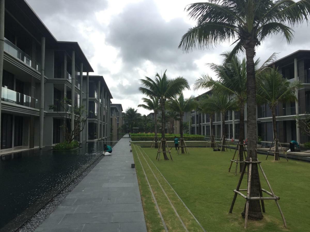 Baan Mai Khao Condo Exterior foto